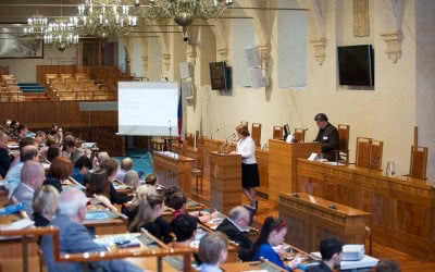 V Senátu se řešilo, jak zvýšit zájem občanů o politiku